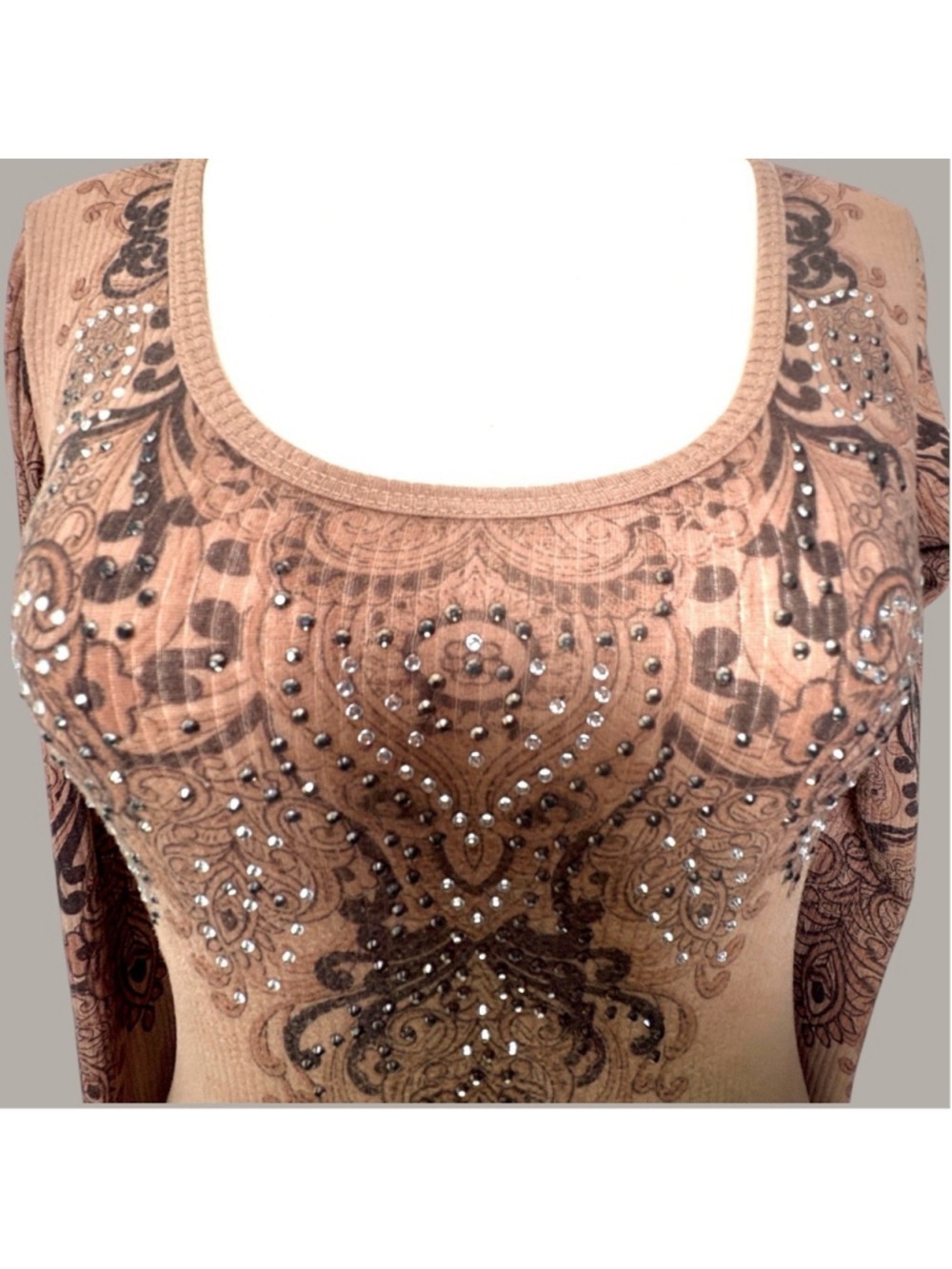 Vocal Rhinestone Angel Wings Long Sleeve Top M Tan Ribbed Y2K Mall Goth Biker - Picture 5 of 15